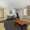 Отель La Quinta Inn & Suites by Wyndham New Orleans Airport, фото 6