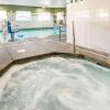 Отель Comfort Inn & Suites-Portland Airport, фото 7
