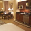 Отель SpareTime Resorts at The Signature Condo Hotel, фото 9