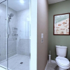 Отель Lovely 3 Bed Town Home With Game Room 3 Bedroom Townhouse, фото 10