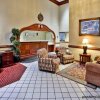 Отель Quality Inn & Suites, фото 2