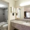 Отель Quality Inn & Suites near Lake Eufaula, фото 6