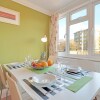 Отель Brighton Getaways - Brunswick Fab Pad, фото 12