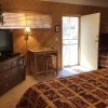 Отель Giant Oaks Lodge, фото 20