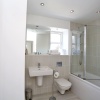 Отель Amazing Aberdeen Home Close to the City Centre, фото 7