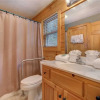 Отель Bears Corner 3 Bedroom Home with Hot Tub, фото 8