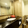 Отель ZEN Rooms Mampang Tendean, фото 11