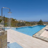 Отель Cozy Pool Front Apartment With sea View Green, фото 9