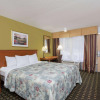 Отель Days Inn & Conf Center by Wyndham Southern Pines Pinehurst, фото 5