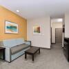 Отель Holiday Inn Express & Suites Austin South, an IHG Hotel, фото 6