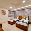 Отель Townhouse 1116 G Silver Hotels, фото 2