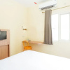 Отель Pratisarawirya Guesthouse by ecommerceloka, фото 30