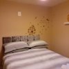 Отель 2 Bed Apartment 2 Mins Walk Away From the Beach!, фото 3