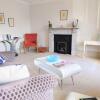 Отель Charming 2 bed apartment in the centre of Burford, фото 6