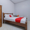 Отель RedDoorz @ Pondok Candra, фото 4