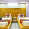 Отель FabHotel The Lodge, фото 6