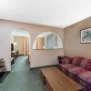 Отель Super 8 Winfield/Quail Ridge Area, фото 1