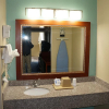 Отель Super Inn & Suites, фото 5