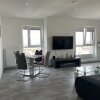 Отель Lakeview 2 Room Penthouse Rooftop W15, фото 4