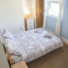 Отель Spacious 4 Bedroom House in Plymouth City Centre, фото 3