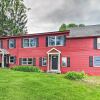 Отель Renovated Farmhouse < 1 Mile to Okemo Mountain!, фото 13