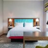 Отель Hampton Inn & Suites Manistee Waterfront, фото 6