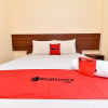 Отель RedDoorz near Level 21 Mall Denpasar, фото 3