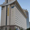 Отель Comfort Inn & Suites, фото 1