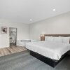 Отель Cedar Street Hotel And Suites, фото 20