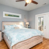 Отель Beach 45 by Oak Island Accommodations, фото 26