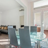 Отель Refined Apartment in Kaštel Lukši? With Garden, фото 12