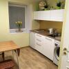 Отель Excelent apartment with garden and free parking, фото 8