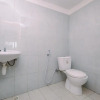 Отель Big And Comfy Studio At Graha Wishnu Guest House, фото 5