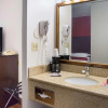Отель Bend Inn & Suites, фото 9