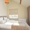 Отель Lovely Holiday Home With Garden, фото 3