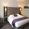 Отель Premier Inn Trowbridge, фото 4