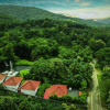 Отель Athirapilly Green Trees, фото 9