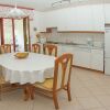 Отель Spacious and Comfortable House With Beautiful Garden Near Tar and Beach 900 m, фото 12