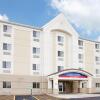 Отель Candlewood Suites O Fallon, an IHG Hotel в О’Фаллоне