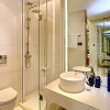 Отель Sweetome Vacation Rentals  Bisha Lake Metro Station Dongyi Waiguo, фото 10