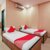 Отель OYO Flagship 18926 Tourist Krishna Inn, фото 7