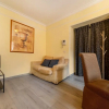 Отель Posh Neighbourhood Apartment, фото 1