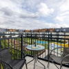 Отель Coast Apartment With Balcony by Renters, фото 8