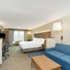Отель Holiday Inn Express Hotel & Suites Frankfort, an IHG Hotel, фото 3