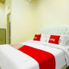 Отель OYO 90978 Khalifi Guesthouse Syariah, фото 18
