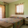 Отель Rooms On the Hip Strip - Montego Bay, фото 6