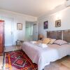 Отель Vaneau Incroyable Appartement Avec Jardin Et Vue Mer, фото 3