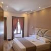 Отель Guesthouse Arben Elezi, фото 1