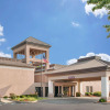 Отель Quality Inn & Suites Near Amish Country, фото 1