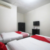 Отель Wisma Ray Syariah by OYO Rooms, фото 3